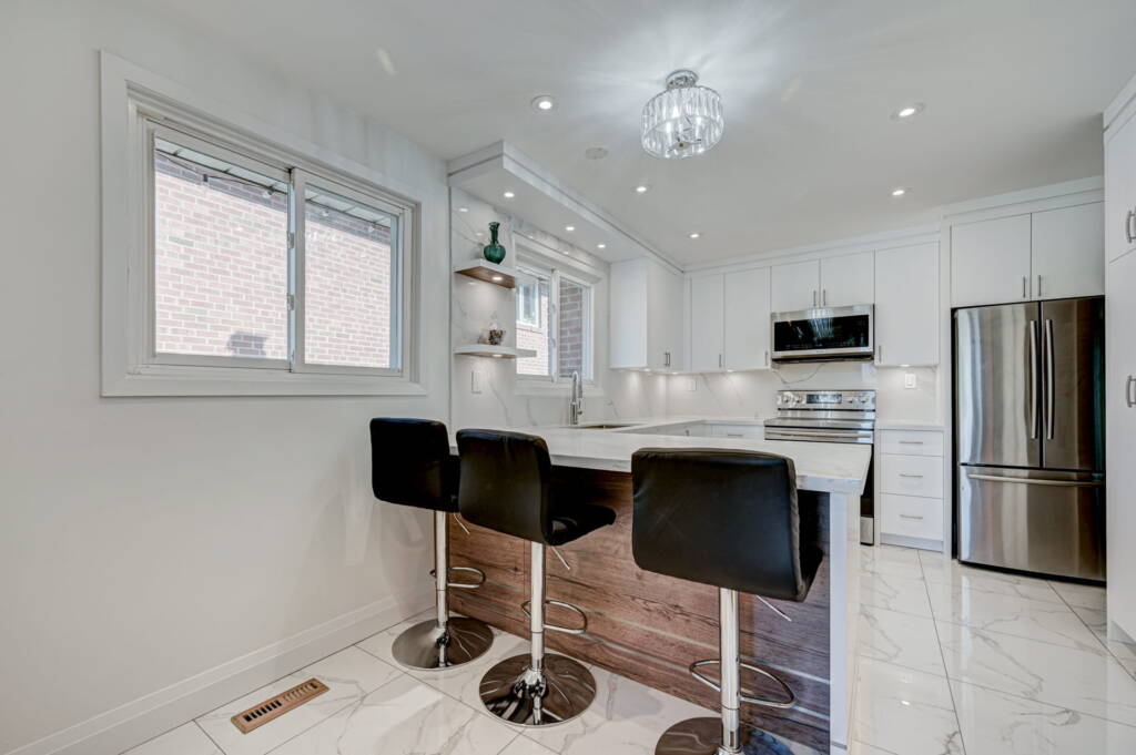 Scarborough-kitchen-renovation-compact-kitchen