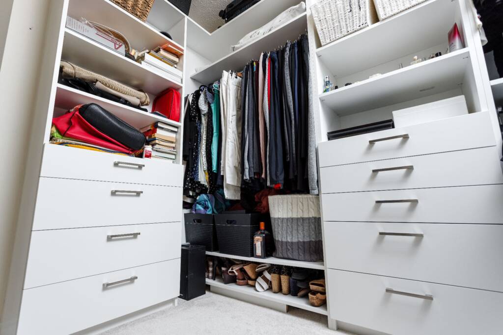 small-closet-design-ideas