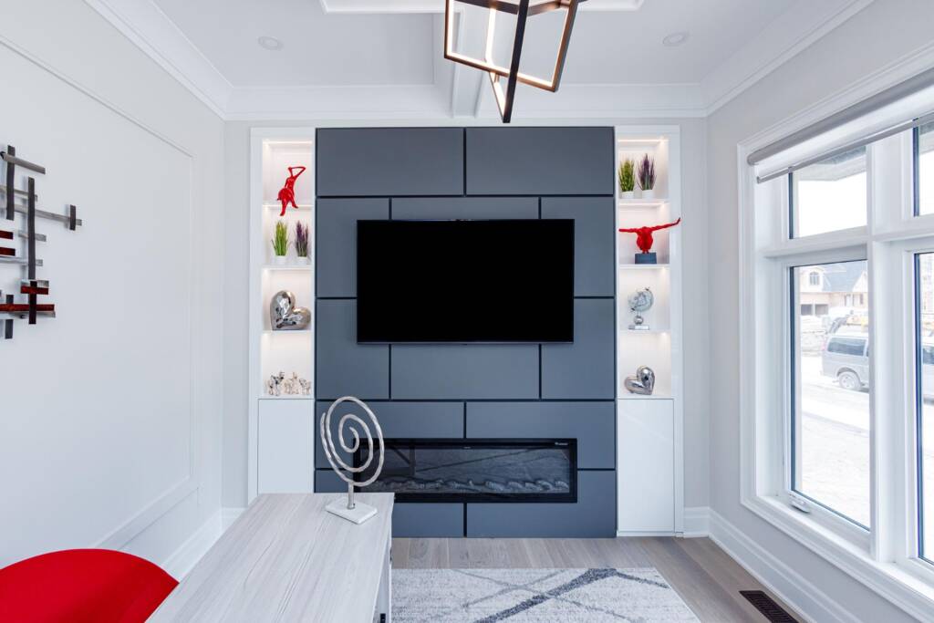 custom-tv-wall-unit-decoration